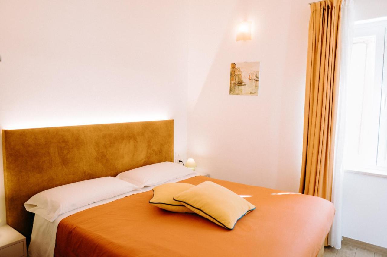 Bed and Breakfast Romeo Giulietta Верона Екстер'єр фото
