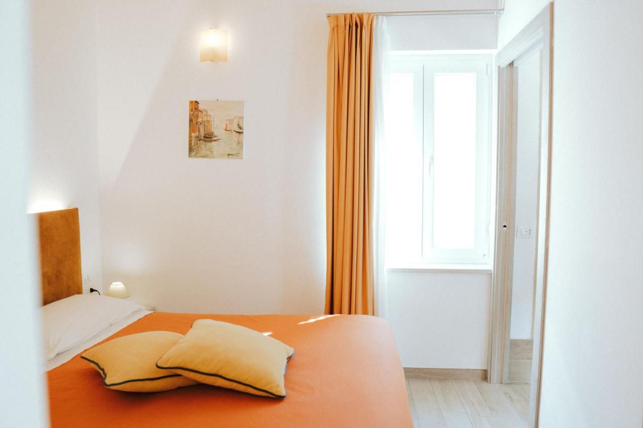 Bed and Breakfast Romeo Giulietta Верона Екстер'єр фото